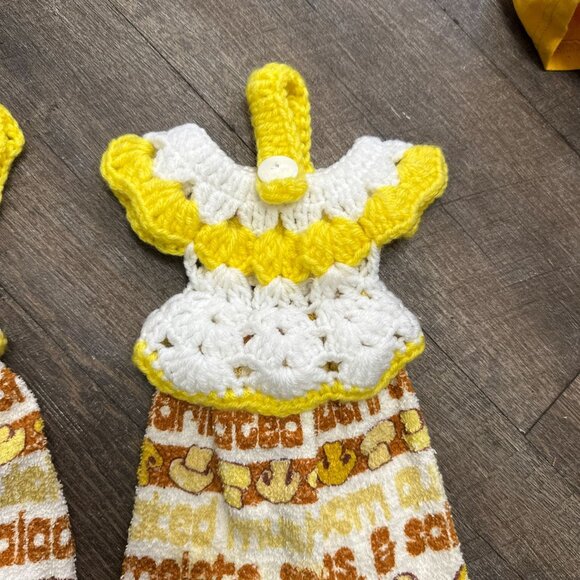Vtg 70s White Yellow Mushroom Print Kitchen Towels Crochet Set of 2 Hippie - Picture 3 of 4